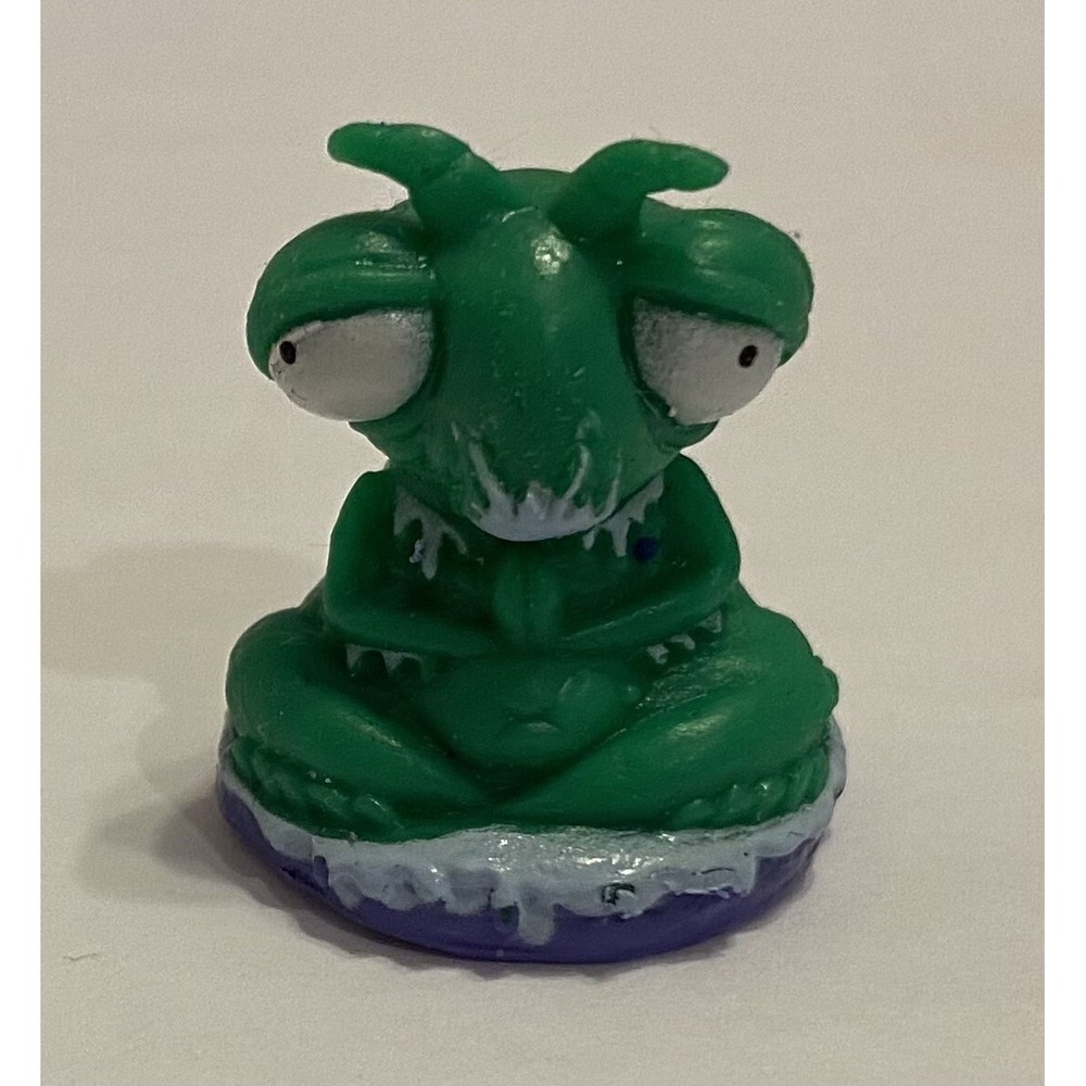 Trash Pack Series 5 Mess Mantis Trashie Green Moose Squishy Bin Sects